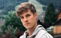 Stefan Petrov 